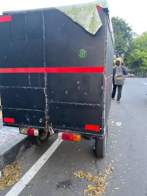 Jual bekas Jual motor bentor roda 3,lokasi di Palmerah