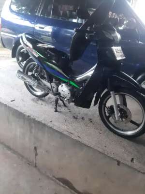 Jual bekas Jual motor karisma,lokasi di Bogor Barat - Kota