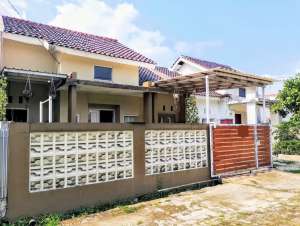 Jual Rmh CASH bs Over Kredit 98JT dkt sta KA di Ciomas Gardenia Hills lokasi di Ciomas, tersedia melalui melalui situs Olx