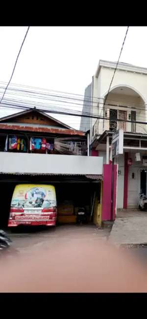 Jual ruko strategis lokasi di Tuminiting, tersedia melalui melalui situs Olx