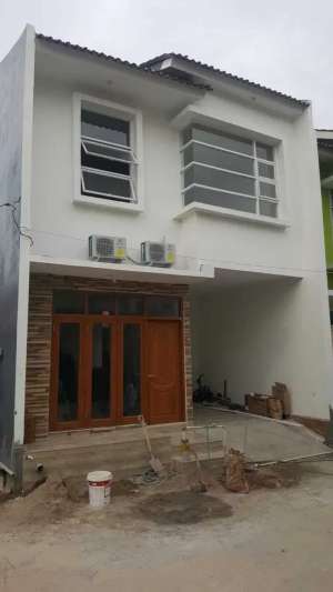 Jual Rumah 2 lantai di Batuceper Kota Tangerang Daan Mogot lokasi di Batuceper, tersedia melalui melalui situs Olx
