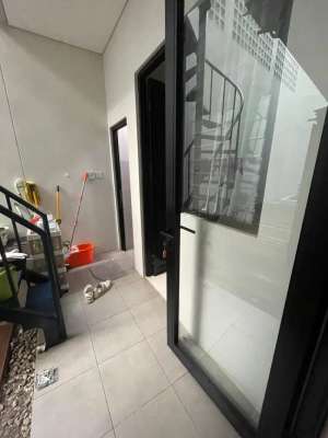 JUAL RUMAH PREMIUM SEMI FURNISHED DI SUMMARECON BANDUNG EMILY lokasi di Gedebage, tersedia melalui melalui situs Olx