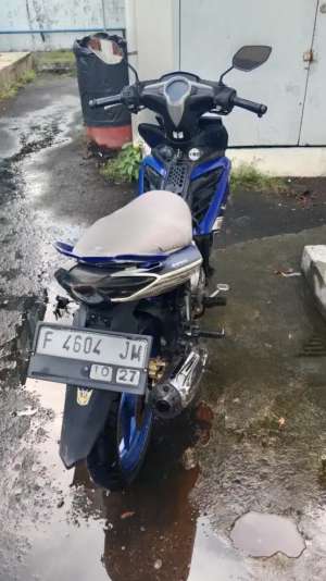 Jual bekas Jupiter mx 135 2013 lengkap, mesin normal no rembes no ngebul,lokasi di Cibungbulang