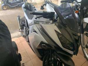 Jual bekas Kawasi ninja 250 fi 2013 full carbon,lokasi di Denpasar Barat