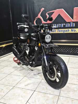 Jual bekas Keeway V250 FI TH 2022 hitam 2022 super cakep murah,lokasi di Raya Darmo