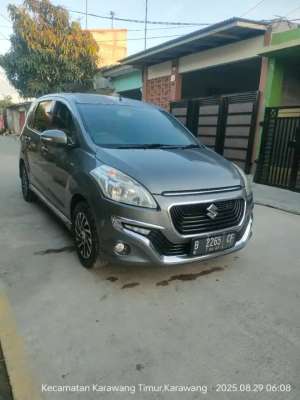 Jual bekas Kes 129 jt Suzuki Ertiga drezza metik 2016 pajak hidup panjang,lokasi di 