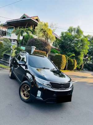 Jual bekas Kia Sorento 2.2 CRDi Sunroof Low Km Tgn1 Siap Luar Kota,lokasi di 