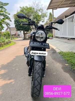 Jual bekas KILOMETER 12K Yamaha xsr 155 th 2022,lokasi di Pamulang