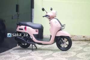 Jual bekas KM 4 RIBUPakai 9 Bulan , Yamaha Fazzio 2024 fazio,lokasi di Parung
