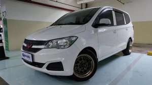 Jual bekas KM Rendah Wuling Confero 1.5 Bensin-MT 2019 Silver,lokasi di 