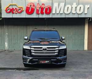 Jual bekas Land Cruiser VXR 300 Th 2021,lokasi di 