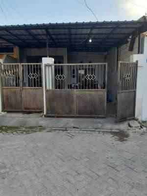 LELANG RUMAH MEDAYU UTARA RUNGKUT SURABAYA lokasi di Rungkut, tersedia melalui melalui situs Olx