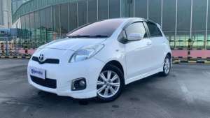 Jual bekas Low Angsuran Toyota Yaris 1.5 TRD Sportivo Bensin-MT 2012 TZI,lokasi di 
