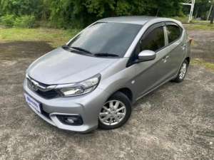 Jual bekas Low Km Honda Brio Satya 1.2 E Bensin-AT 2022 Silver LIN,lokasi di 