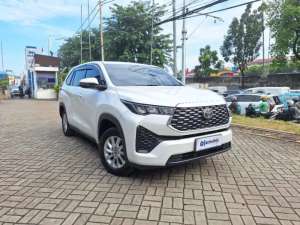 Jual bekas Low KM Toyota Kijang Innova 2.0 Zenix G CVT Bensin-AT 2024 DZD,lokasi di 