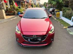 Jual bekas Mazda 2 R skyactive 2015 Bensin,lokasi di 