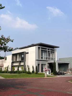 Menteng Grand Menteng Village Gading Serpong lokasi di Gading Serpong, tersedia melalui melalui situs Olx