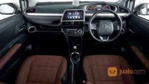 Jual bekas Mitsubishi Xpander Ultimate AT 2017 Abu-Abu,lokasi di Kota Denpasar