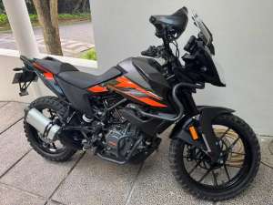 Jual bekas Motor KTM adventure 250 2022,lokasi di Ciputat Timur
