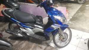 Jual bekas MOTOR NOUVO Z YAMAHA 2006,lokasi di Bekasi Barat