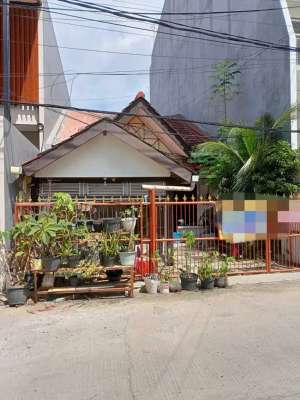 Murah Rumah Standar di Puspa Gading, Kelapa Gading lokasi di Kelapa Gading, tersedia melalui melalui situs Olx