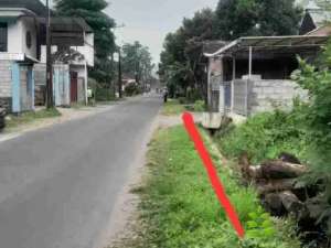 MURAHTanah Strategis Bagus area jl. Godean km 4 dalam ringroad Dekat STPN Dan Malioboro lokasi di Tegalrejo, tersedia melalui melalui situs Olx