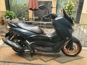 Jual bekas New Nmax 155 Mantap Ellegant - tahun 2022-Odomtr 9.000 KM,lokasi di Kota Medan