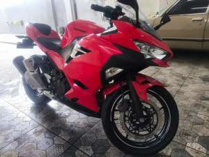 Jual bekas Ninja 250fi tahun 2022,lokasi di Kebumen