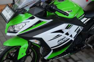 Jual bekas Ninja 300 Build Up Like New Jarang Pakai Iklan Ninja 250,lokasi di Padalarang