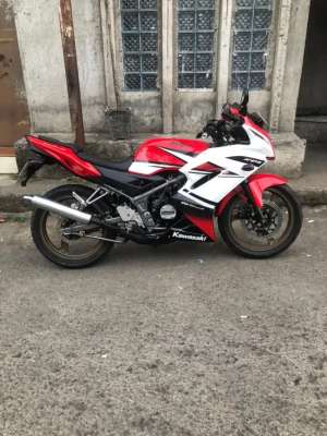 Jual bekas Ninja rr new 2012 anniversary 30,lokasi di Garut Kota