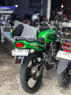 Jual bekas NINJA SS KIPS 2004,lokasi di Baiturrahman