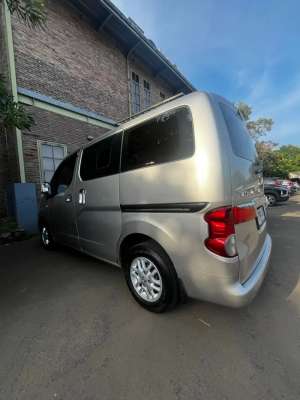 Jual bekas Nissan Evalia 2014 Bensin,lokasi di 