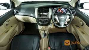 Jual bekas Nissan Grand Livina 1.5 SV AT 2014 Hitam,lokasi di Kota Bekasi