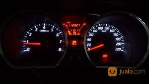 Jual bekas Nissan Grand Livina 1.5 SV AT 2014 Hitam,lokasi di Kota Bekasi