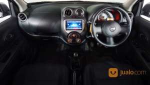 Jual bekas Nissan March 1.2L MT 2013 Abu-Abu,lokasi di Kota Bekasi