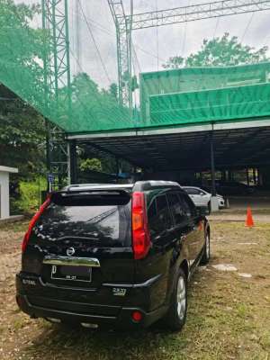 Jual bekas Nissan X-Trail 2010 Bensin,lokasi di 