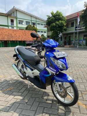 Jual bekas NouvoZ 2005 Mulus dan terawat,lokasi di Jatimakmur
