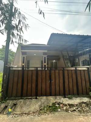 Over Kredit Rumah Cilodong Dekat Stasiun Depok Lama lokasi di Cilodong, tersedia melalui melalui situs Olx