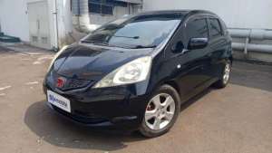 Jual bekas Pajak Panjang Honda Jazz 1.5 S Bensin-AT 2009 Hitam,lokasi di 