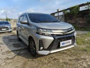 Jual bekas Pajak Panjang Toyota Avanza 1.5 Veloz Bensin-MT 2021 Silver,lokasi di 