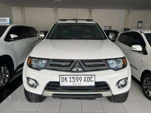 Jual bekas PAJERO DAKAR VGT 2015 PUTIH,lokasi di 