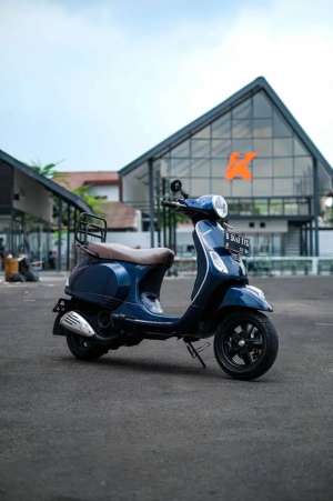 Jual bekas PIAGGIO VESPA LX 150 2VIE 2011 MURAHH BANGETTT,lokasi di Kramat Jati