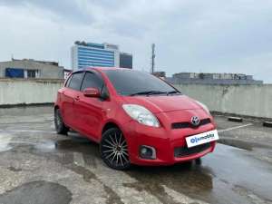 Jual bekas Promo Kredit Murah Toyota Yaris 1.5 J Bensin-MT 2013 3ME,lokasi di 