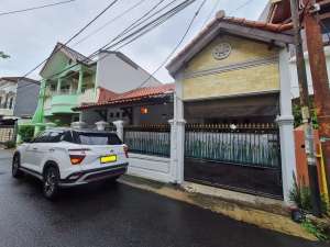 Rumah Bagus di Kav DKI joglo Jakarta Barat Dekat Toll Joglo Mercu lokasi di Kembangan, tersedia melalui melalui situs Olx