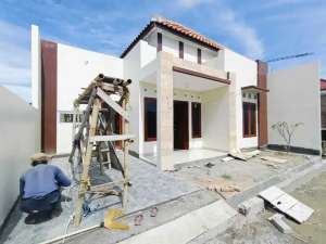 Rumah Baru Cantik Design Apik Ready Unit di Ngemplak Kartasura lokasi di Kartasura, tersedia melalui melalui situs Olx