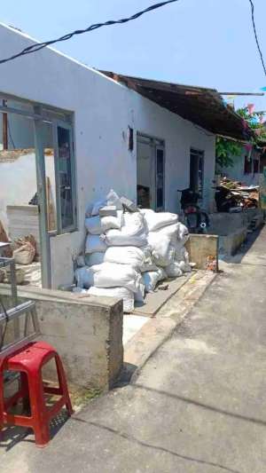 Rumah Ciledug Tangerang Akses Motor Bs cicil ke owner lokasi di Ciledug, tersedia melalui melalui situs Olx