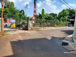 Rumah Dalam cluster Dengan Akses Jalan 2 Mobil Di selatan Jakarta lokasi di Beji, tersedia melalui melalui situs Olx