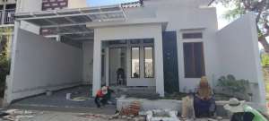 Rumah di gagak sipat Boyolali lokasi di Kartasura, tersedia melalui melalui situs Olx