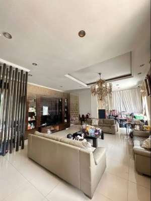 Rumah Hook PIK 1 Cluster Kano Permai Siap Huni lokasi di Pantai Indah Kapuk, tersedia melalui melalui situs Olx