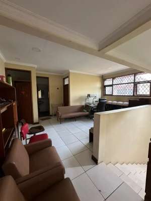 Rumah Jl. Ahmad Yani Dekat Pusat Kota Bandung 2 Lantai Bagus Siap Huni lokasi di Mandalajati, tersedia melalui melalui situs Olx